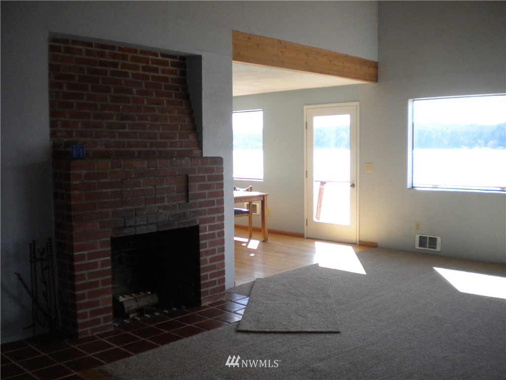 8401 Northeast North Shore Road Belfair, WA 98528 - Photo 11 of 18 Gallery Image 11