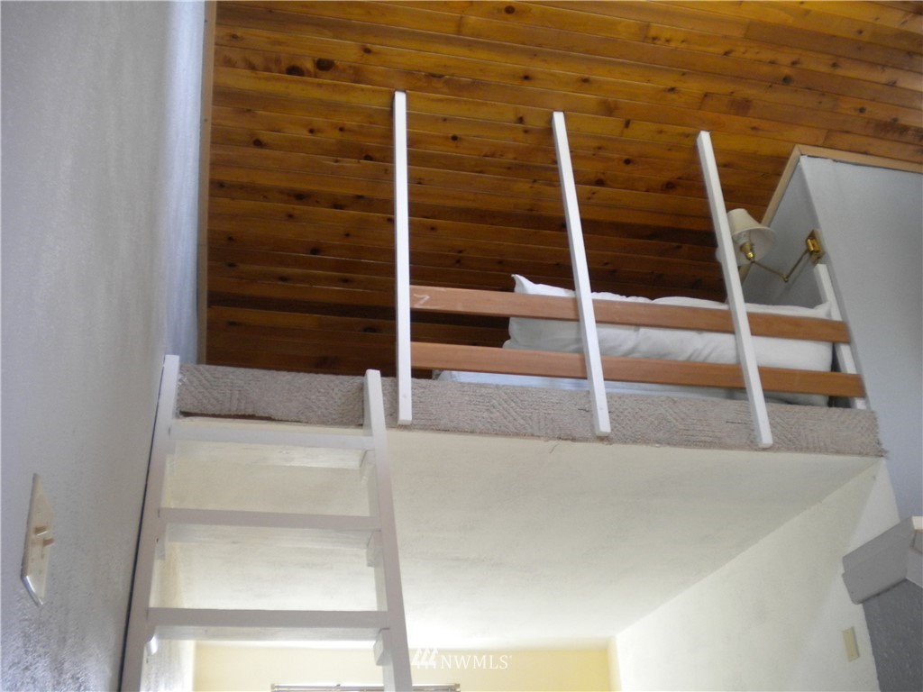 8401 Northeast North Shore Road Belfair, WA 98528 - Photo 13 of 18 Gallery Image 13