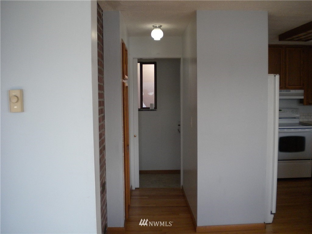 8401 Northeast North Shore Road Belfair, WA 98528 - Photo 10 of 18 Gallery Image 10
