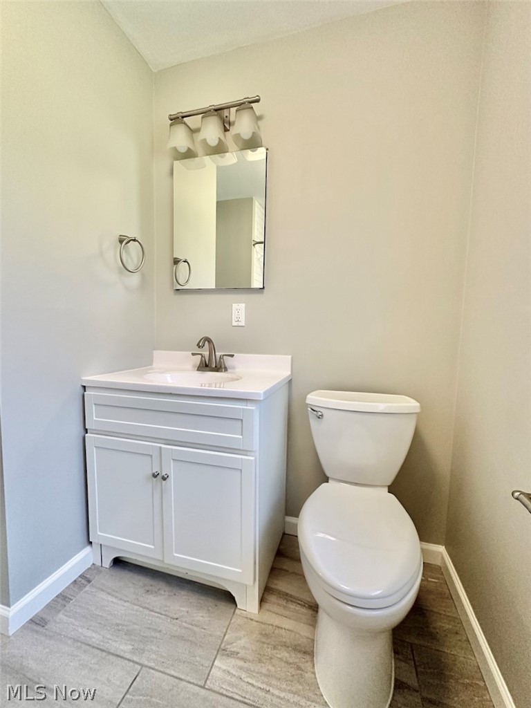 5815 Chestnut Road Independence, OH 44131 - Photo 11 of 20