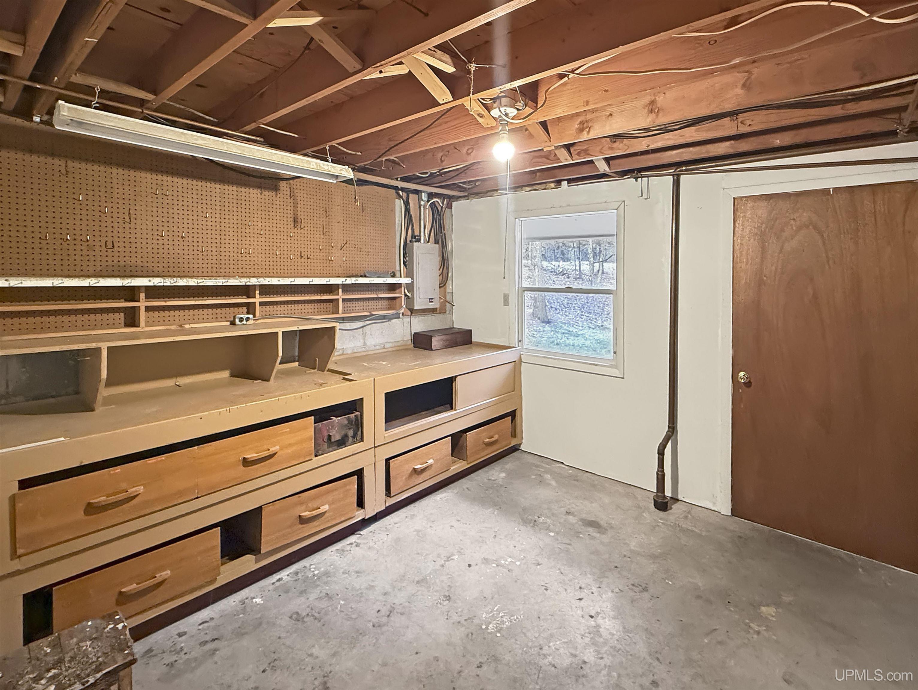 595 North Riverhills Road Kingsford, MI 49802 - Photo 21 of 28