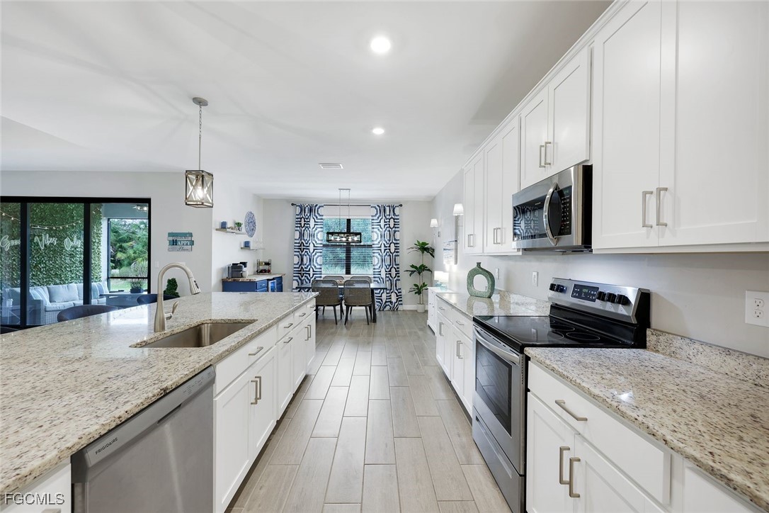 11212 Canopy Loop Fort Myers, FL 33913 - Photo 4 of 47