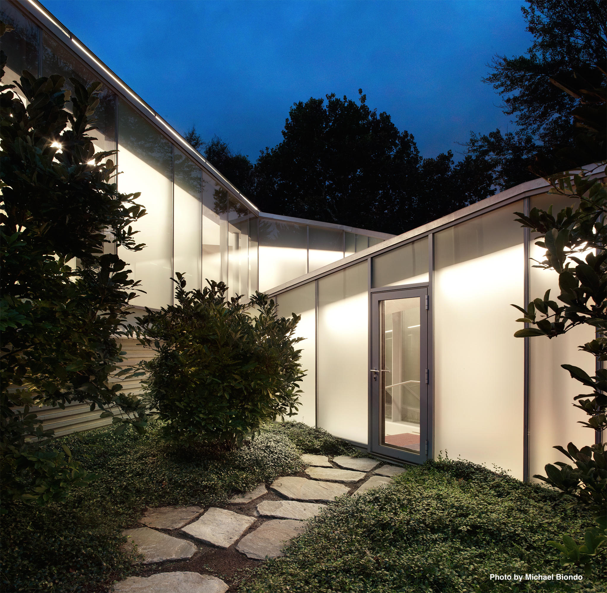 628 West Road New Canaan, CT 06840 - Photo 15 of 28 a view of a porch