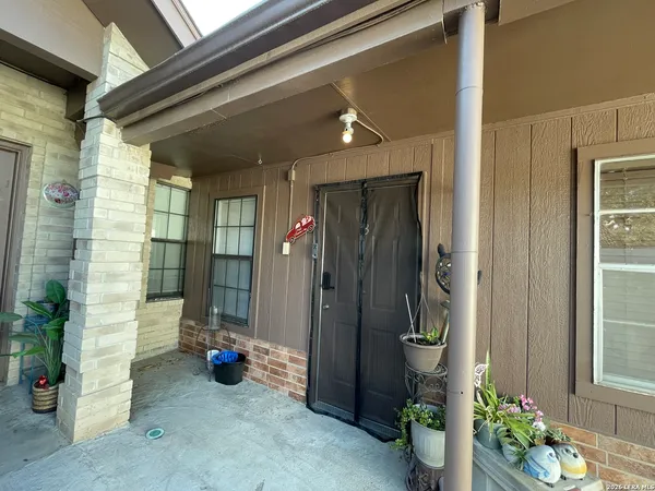 $550,000 | 808 East San Pedro Street, Laredo, TX 78041