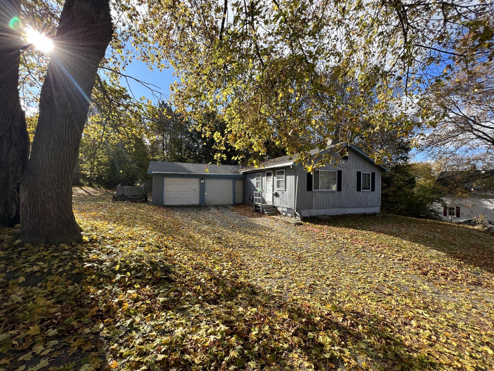 39 Pendleton Street Brewer, ME 04412 - Photo 3 of 22 IMG_3202