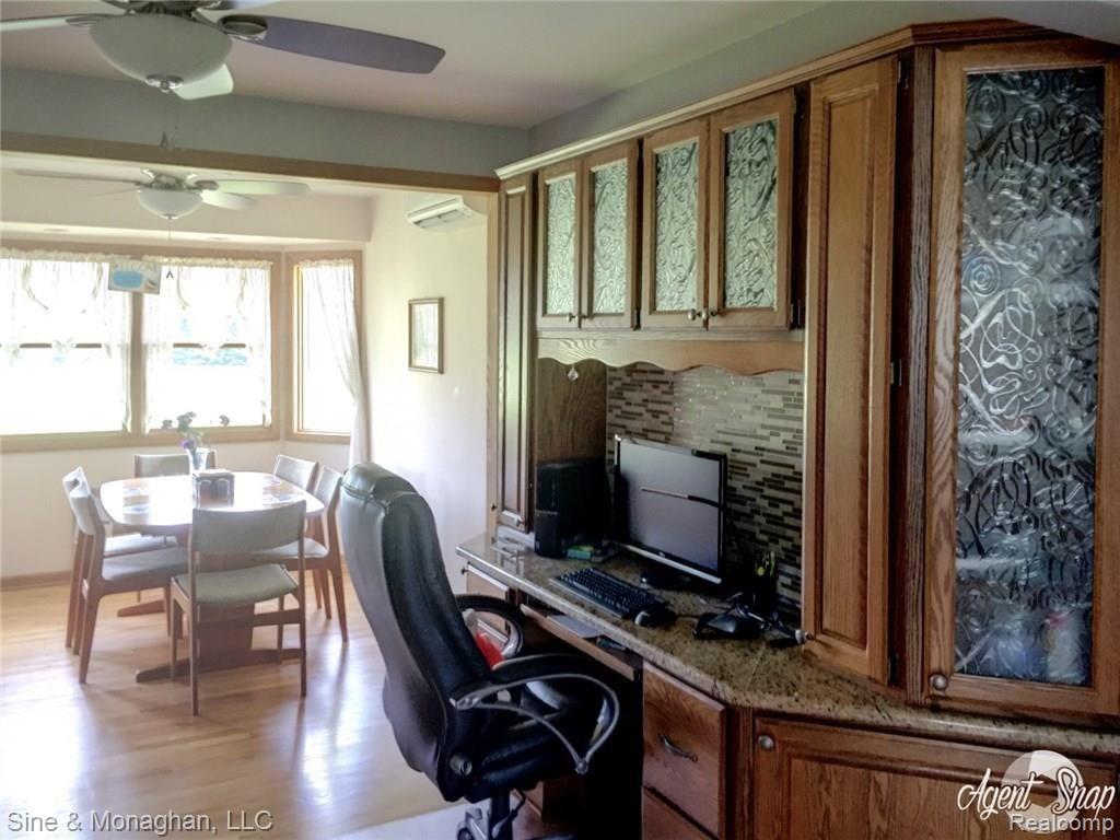 10479 Carroll Road Columbus, MI 48063 - Photo 16 of 52 Desk open to dining area