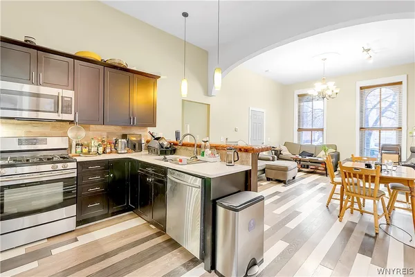 $685,000 | 429 Franklin Street, Buffalo, NY 14202
