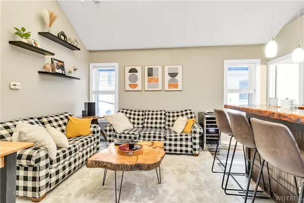 $685,000 | 429 Franklin Street, Buffalo, NY 14202