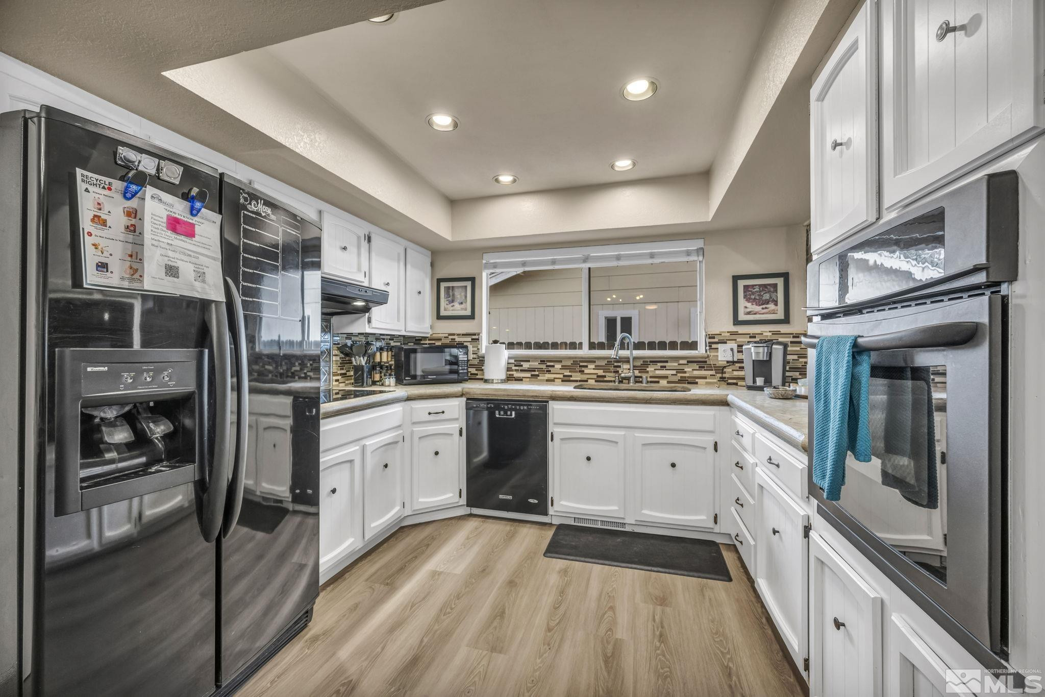 1490 Foster Drive Reno, NV 89509 - Photo 5 of 33 Photo 9