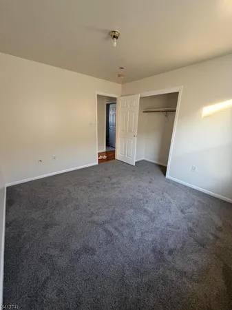 $2,400 | 49 Lincoln Avenue, Unit 2, Newark, NJ 07104