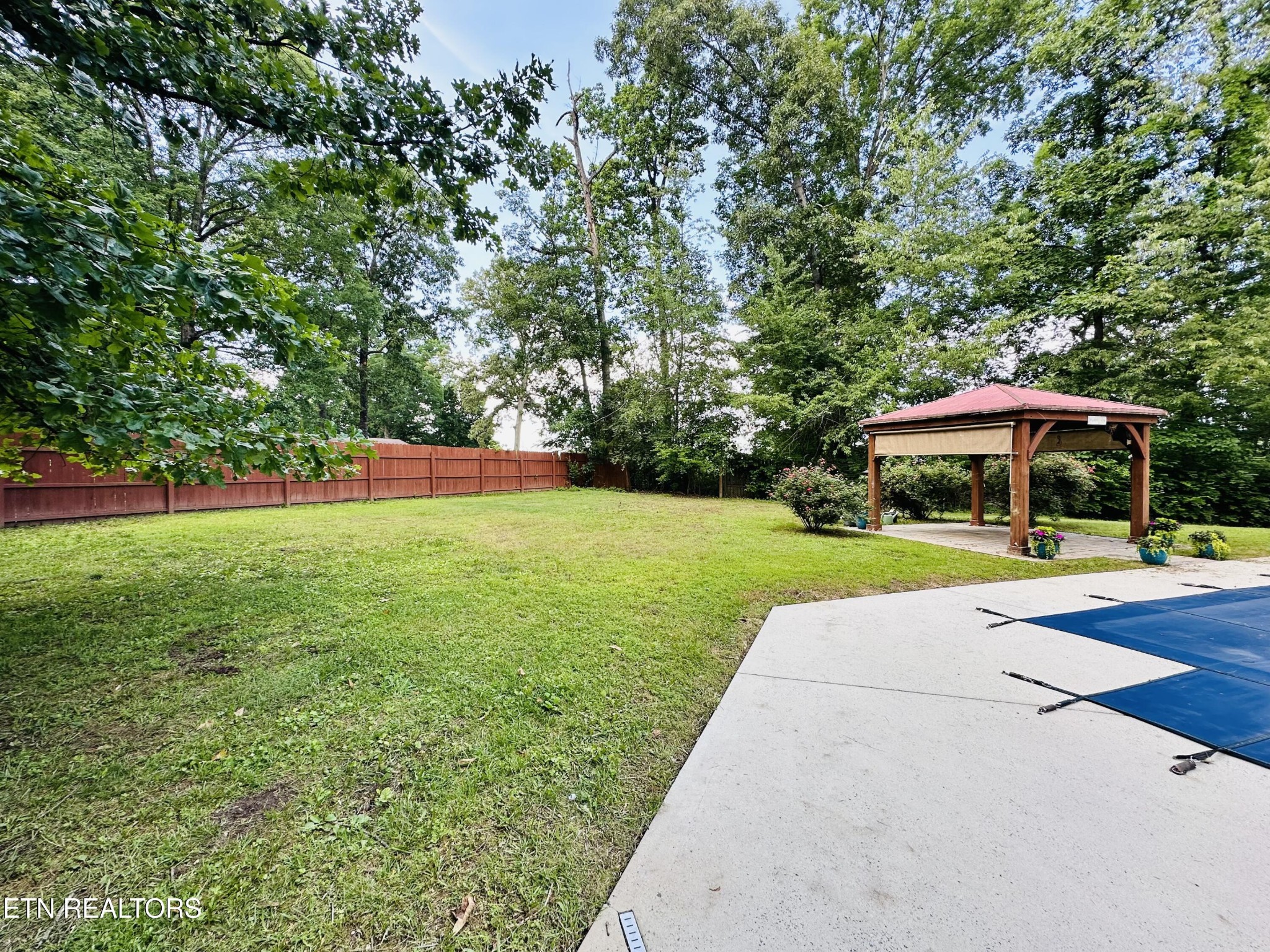 408 Dell Road Maryville, TN 37804 - Photo 6 of 40 Gallery Image 6