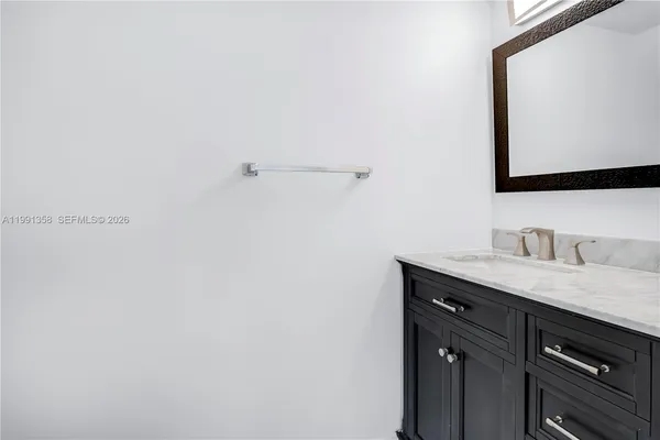 $2,750 | 164 Riviera Circle, Weston, FL 33326