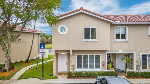$2,750 | 164 Riviera Circle, Weston, FL 33326