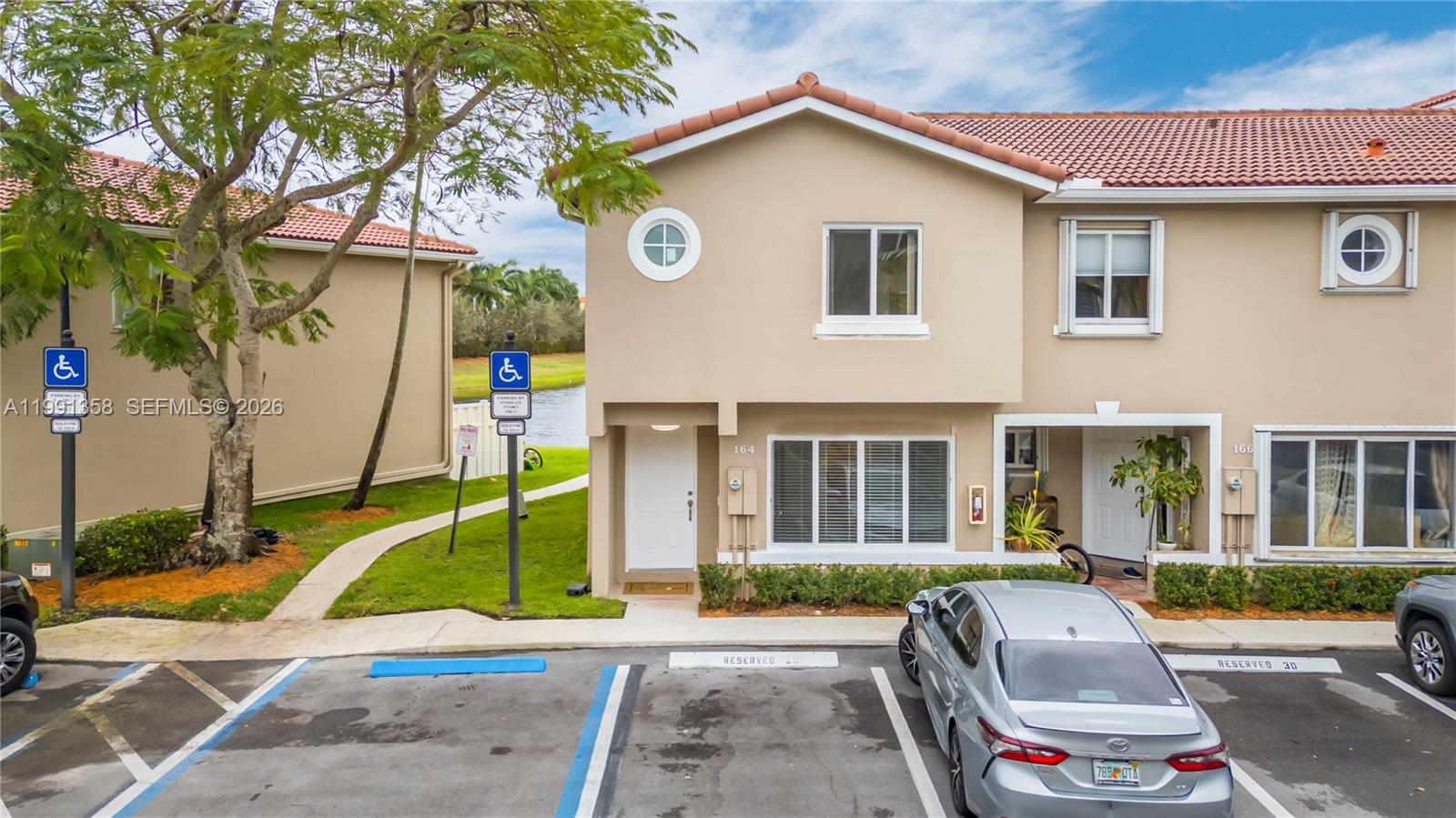 164 Riviera Circle Weston, FL 33326 - Photo 28 of 38