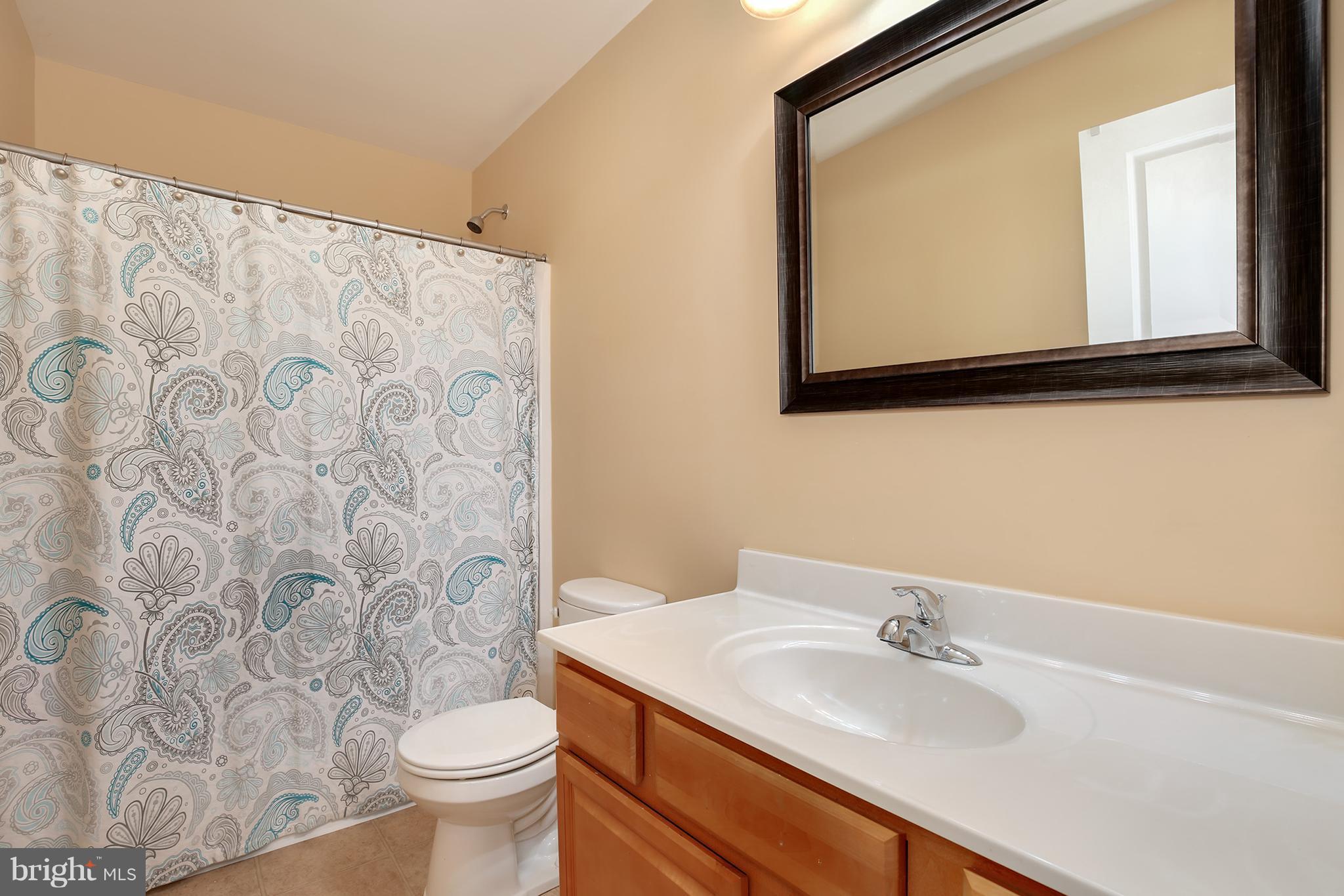 8292 Choptank Road Pasadena, MD 21122 - Photo 17 of 27 Bath