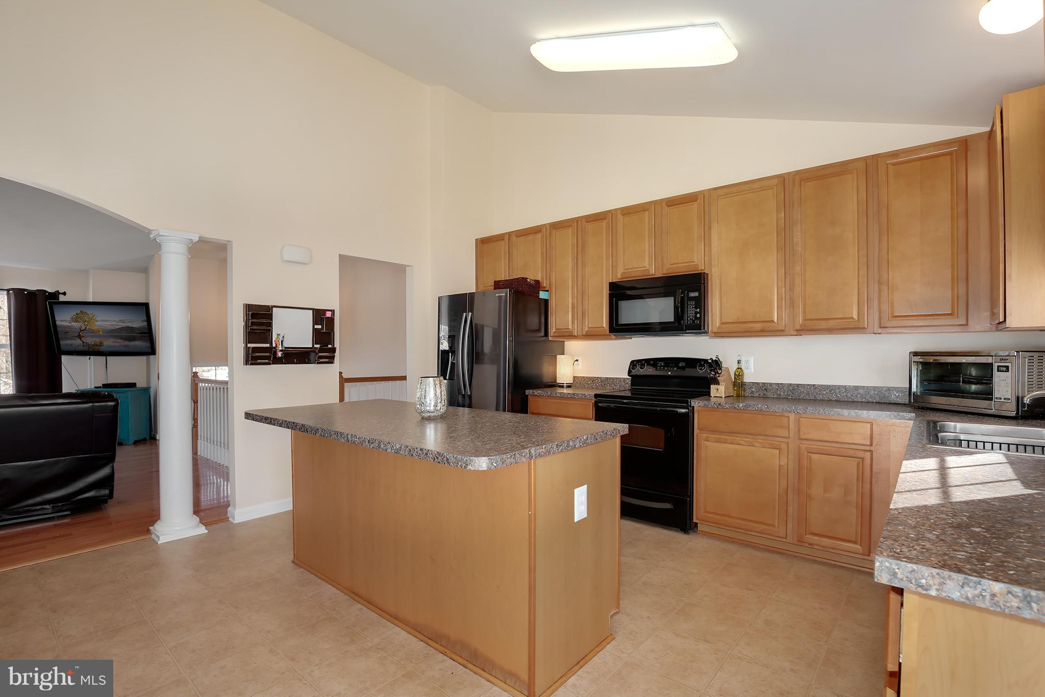 8292 Choptank Road Pasadena, MD 21122 - Photo 9 of 27 Kitchen