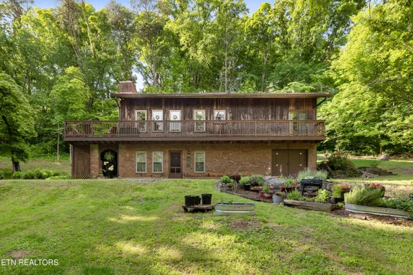$449,900 | 3410 Regent Lane, Kodak, TN 37764