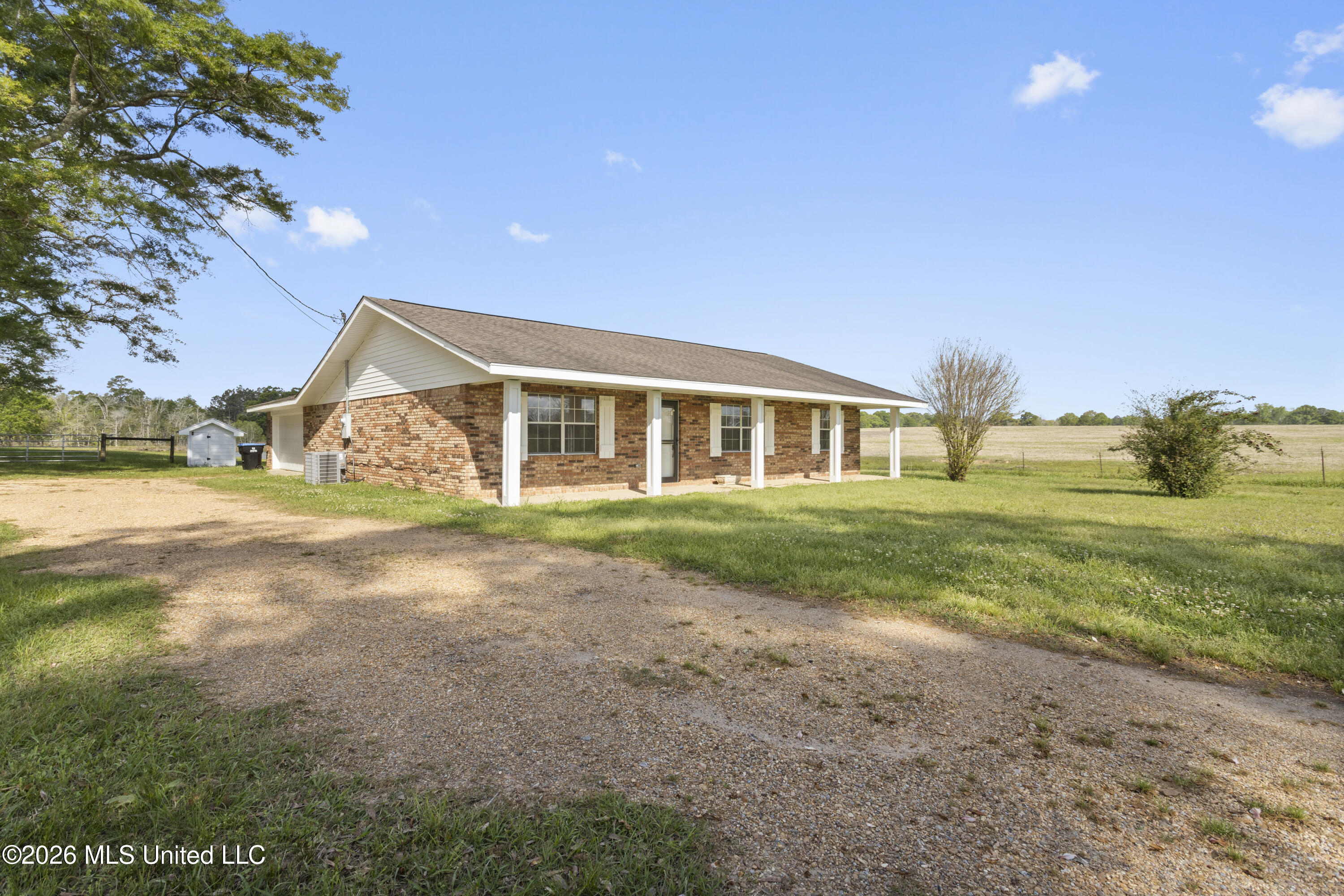 371 Price Road Perkinston, MS 39573 - Photo 4 of 39 0004