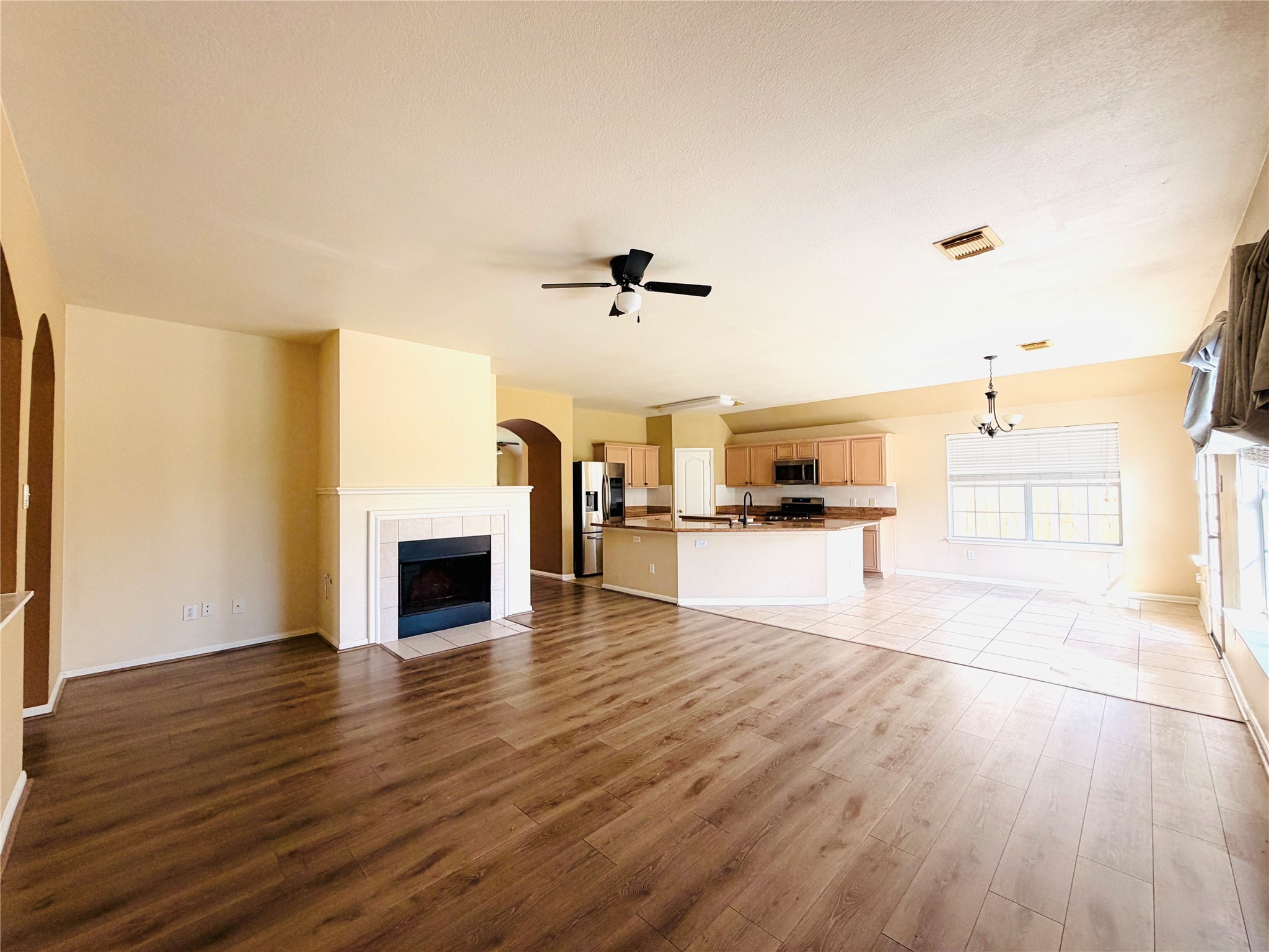 3815 Beacon's View Friendswood, TX 77546 - Photo 10 of 28