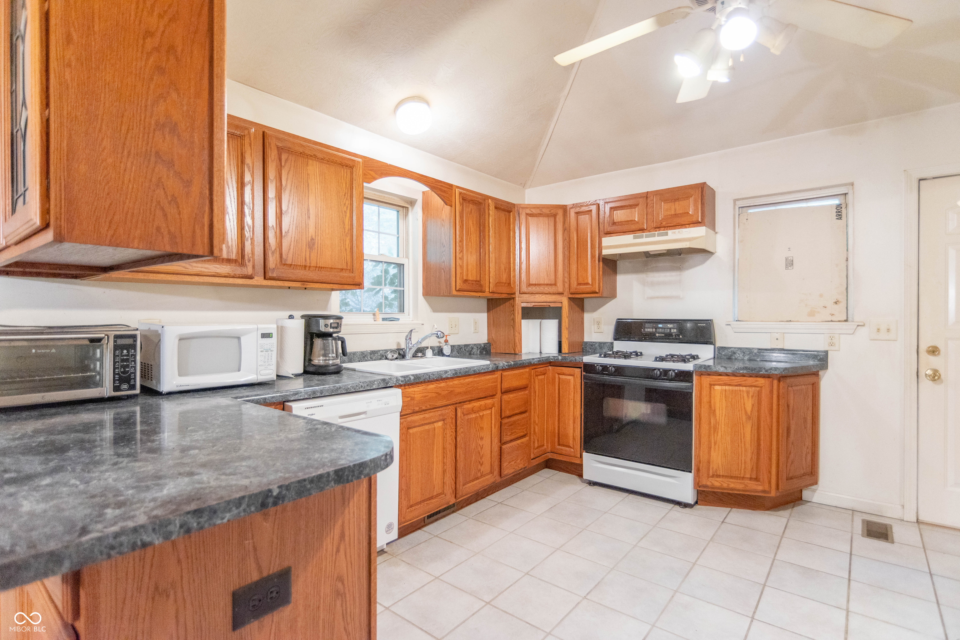 7303 West Division Road Bargersville, IN 46106 - Photo 14 of 25