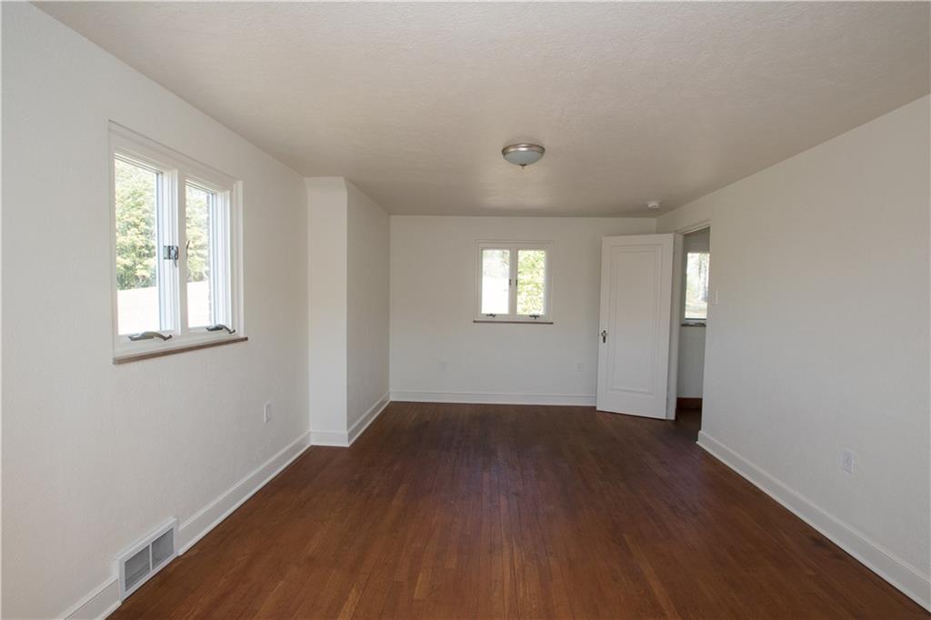 1508 Nine Eighty Road Canonsburg, PA 15317 - Photo 14 of 19 The 2nd bedroom is located upstairs, and offers hardwood floors and storage.
