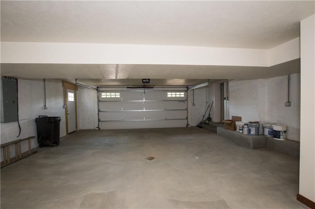 1508 Nine Eighty Road Canonsburg, PA 15317 - Photo 18 of 19 Gallery Image 18
