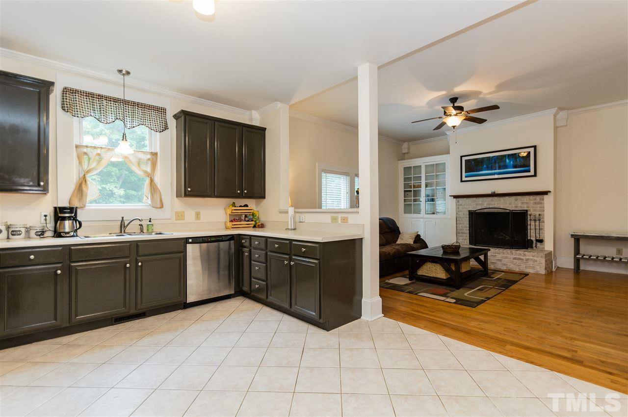 2212 Dorety Place Raleigh, NC 27604 - Photo 11 of 25 Gallery Image 11