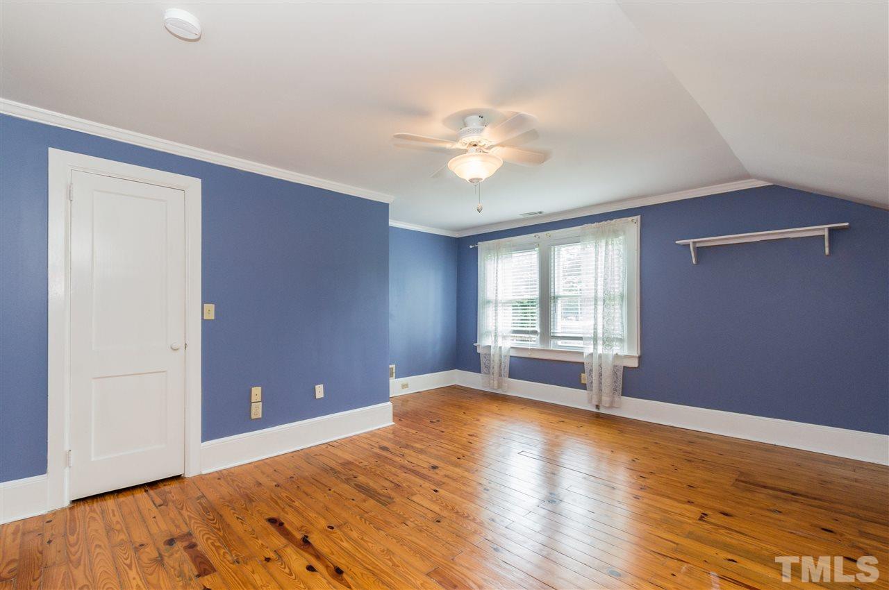 2212 Dorety Place Raleigh, NC 27604 - Photo 18 of 25 Gallery Image 18