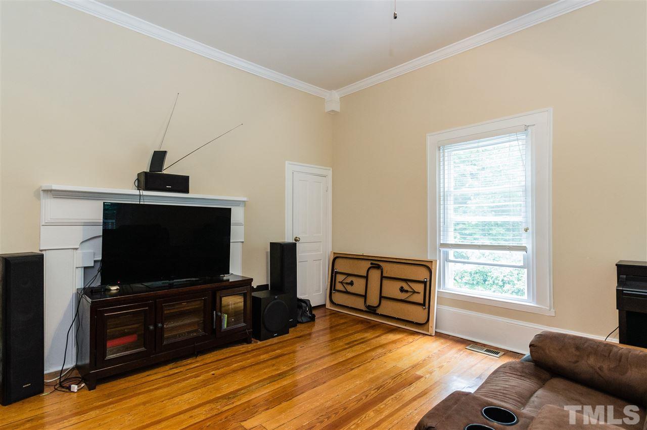 2212 Dorety Place Raleigh, NC 27604 - Photo 4 of 25 Gallery Image 4