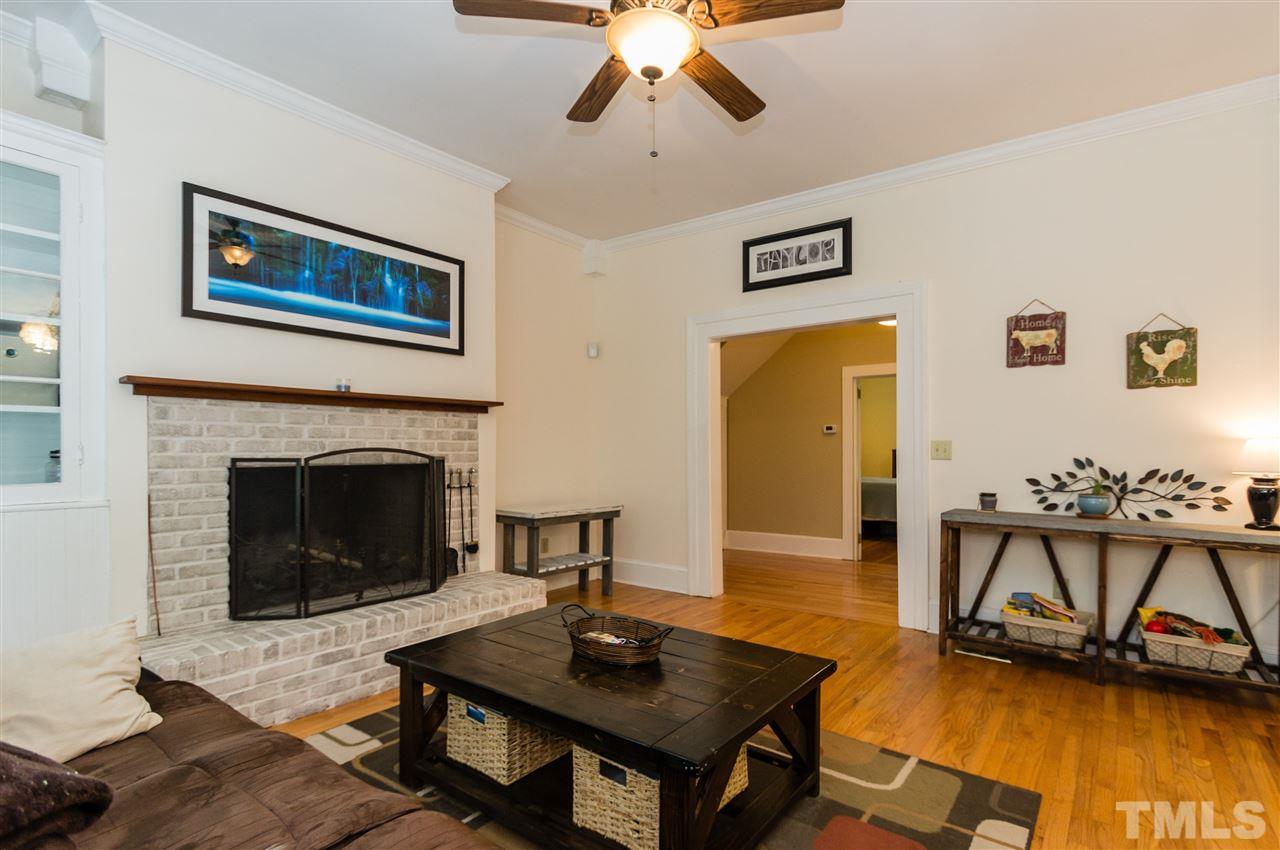 2212 Dorety Place Raleigh, NC 27604 - Photo 9 of 25 Gallery Image 9