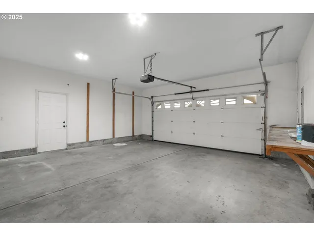 $360,000 | 1780 Grape Court, Sweet Home, OR 97386