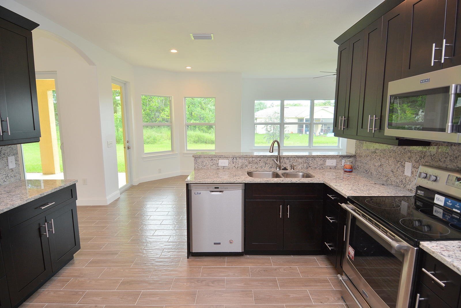 199 Southwest Ridgecrest Drive Port St. Lucie, FL 34953 - Photo 19 of 54 Kitchen