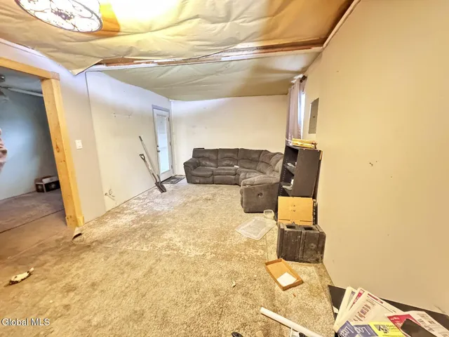 $100,000 | 1379 Evergreen Avenue, Rotterdam, NY 12306