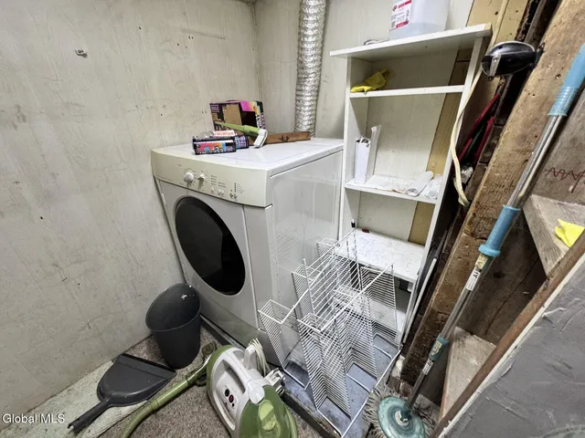 $100,000 | 1379 Evergreen Avenue, Rotterdam, NY 12306