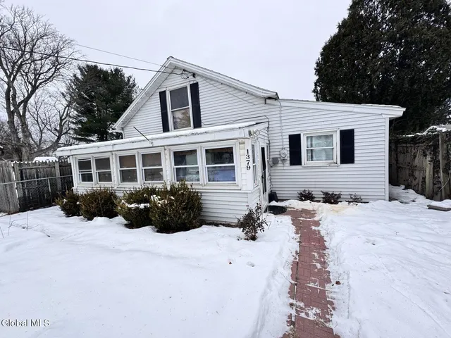 $100,000 | 1379 Evergreen Avenue, Rotterdam, NY 12306