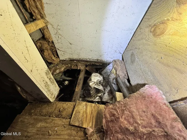 $100,000 | 1379 Evergreen Avenue, Rotterdam, NY 12306