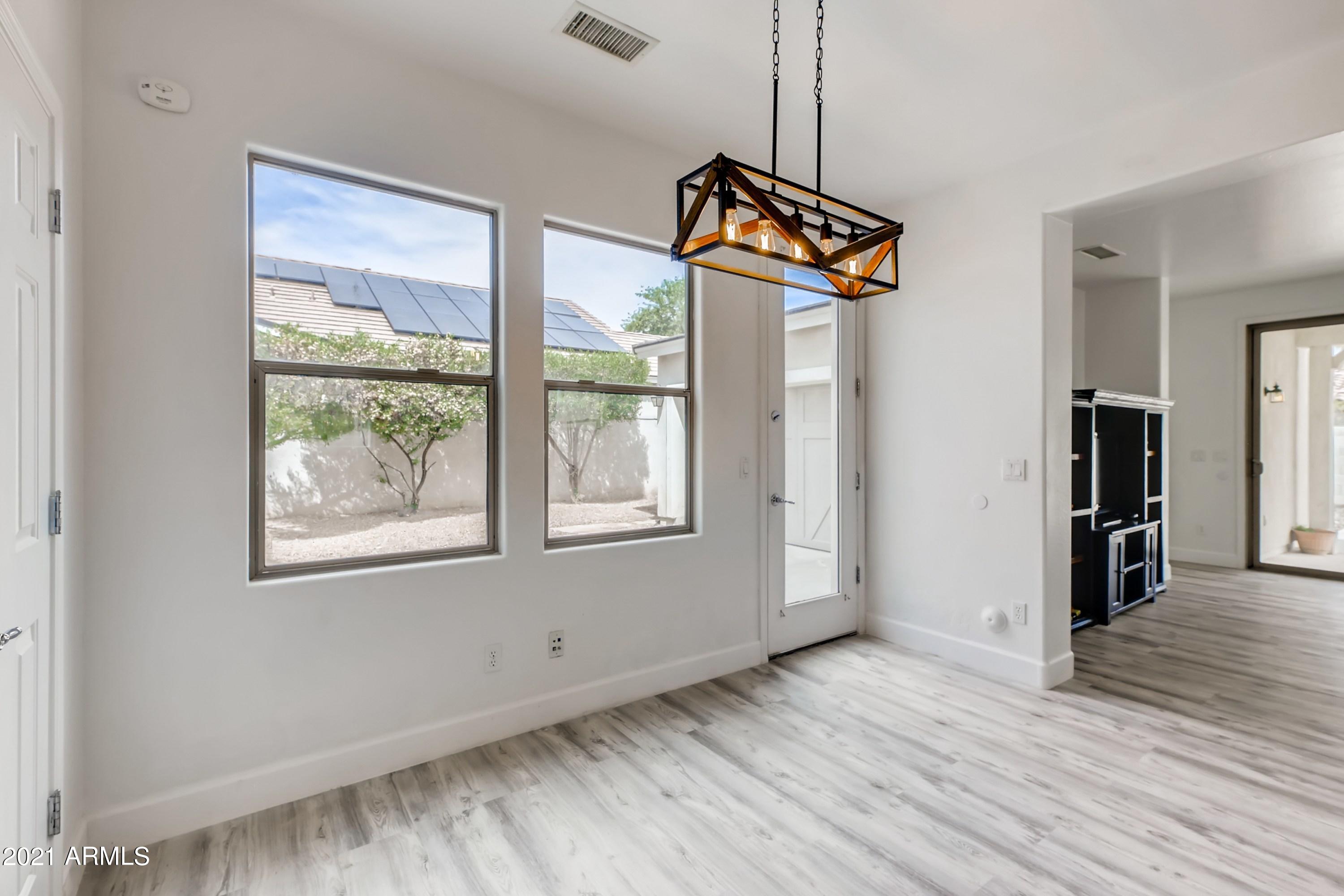 20927 West Ridge Road Buckeye, AZ 85396 - Photo 4 of 27 08 Dining Room
