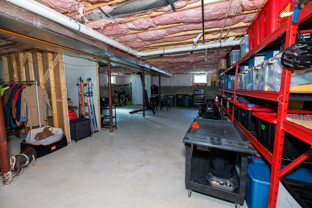 349 County Street Fall River, MA 02723 - Photo 25 of 34