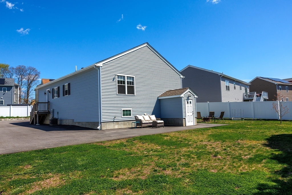 349 County Street Fall River, MA 02723 - Photo 28 of 34