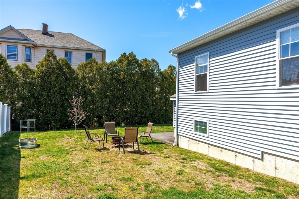 349 County Street Fall River, MA 02723 - Photo 31 of 34