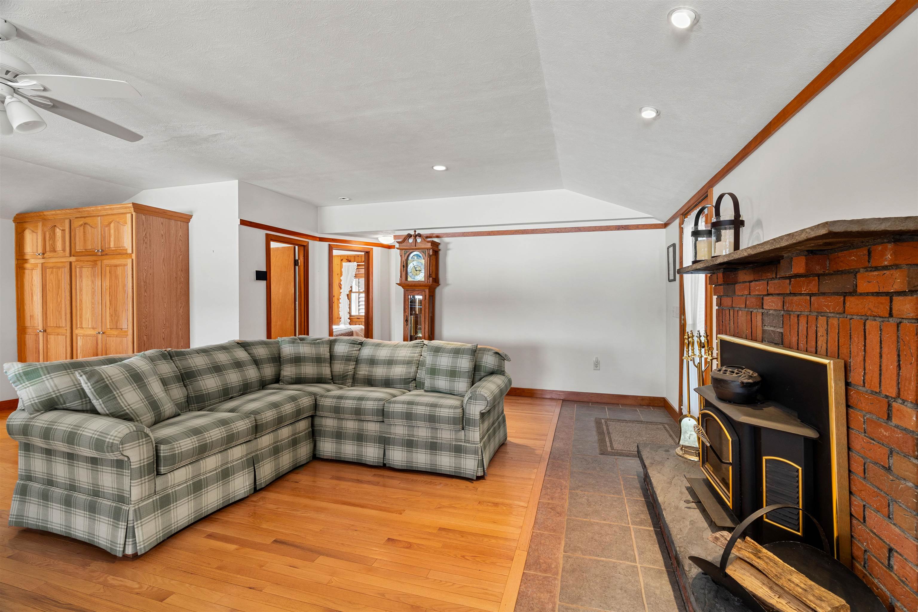 39 North Shore Road New Durham, NH 03855 - Photo 11 of 59