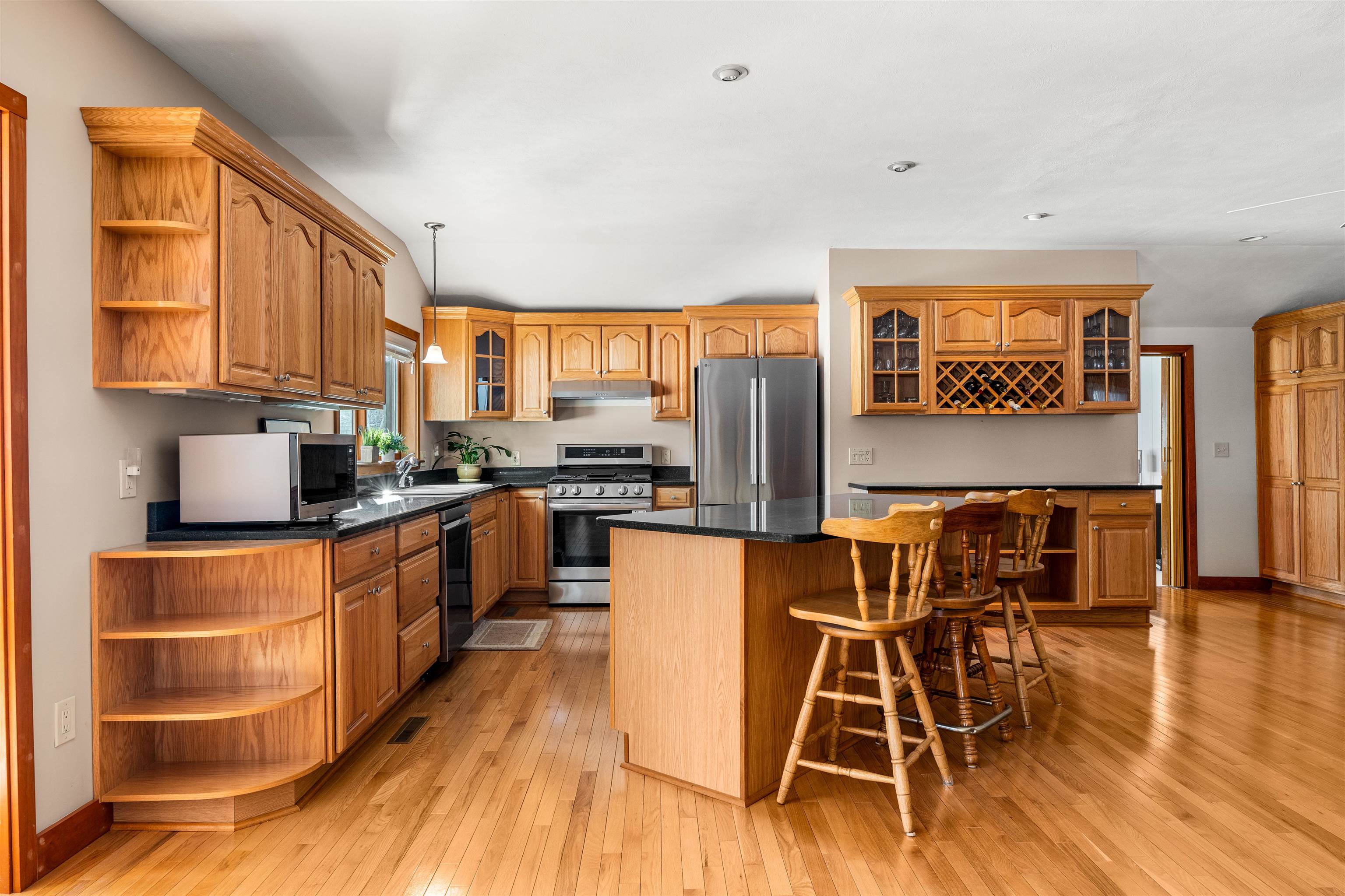 39 North Shore Road New Durham, NH 03855 - Photo 18 of 59