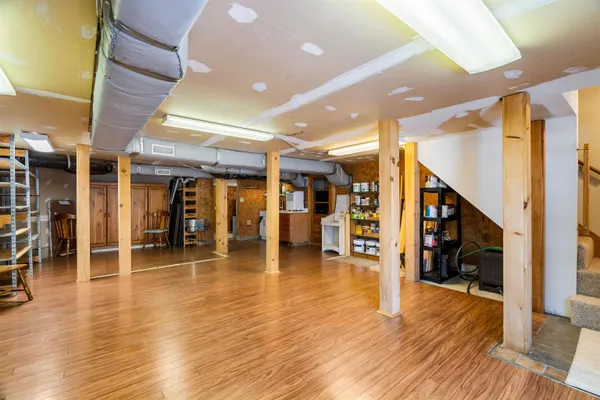 $2,049,000 | 39 North Shore Road, New Durham, NH 03855