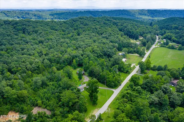 $329,900 | 2025 Shiloh Road, Decatur, TN 37322
