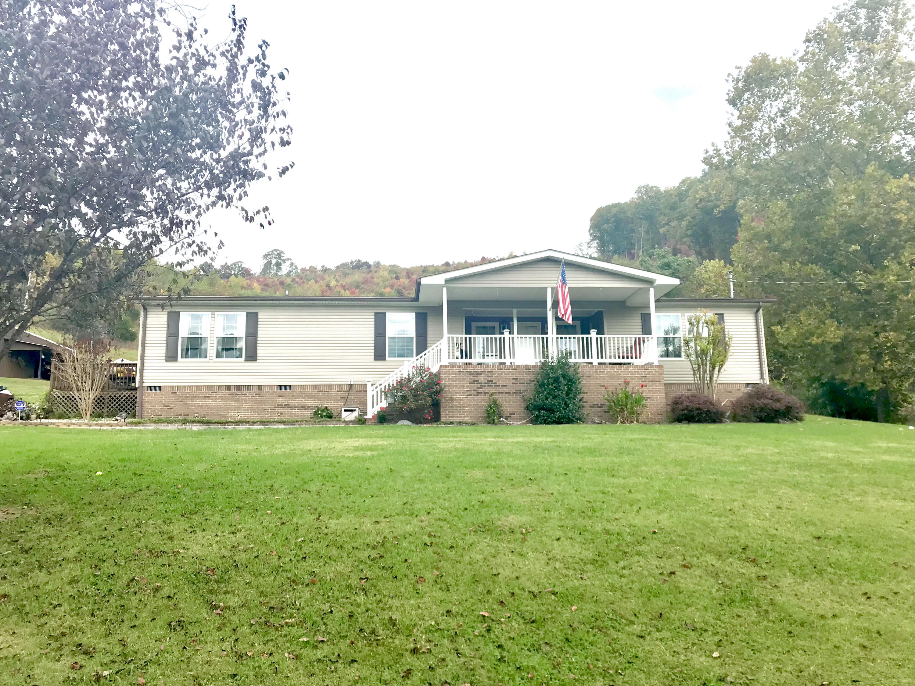 179 Harness Road Gate City, VA 24251 - Photo 1 of 51 IMG_6507