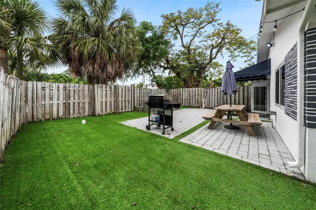 $999,000 | 1400 Northeast 14th Street, Fort Lauderdale, FL 33304