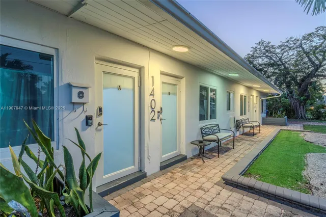 $999,000 | 1400 Northeast 14th Street, Fort Lauderdale, FL 33304