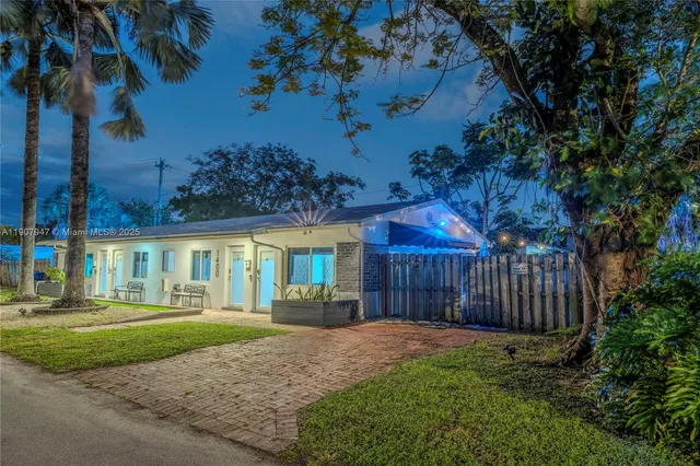 $999,000 | 1400 Northeast 14th Street, Fort Lauderdale, FL 33304