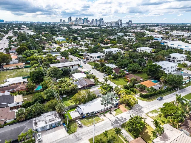 $999,000 | 1400 Northeast 14th Street, Fort Lauderdale, FL 33304