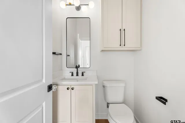 $405,000 | 15362 County Road 1100, Tyler, TX 75703